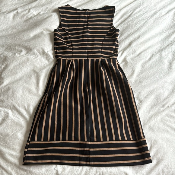 Sleeveless Striped Dress - Picture 2 of 3